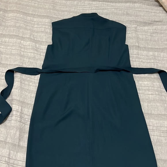 Aritzia Babaton Dress ** Like New ** Small - Picture 8 of 11